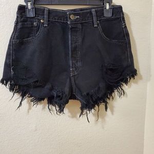American VINTAGE distressed shorts size 29